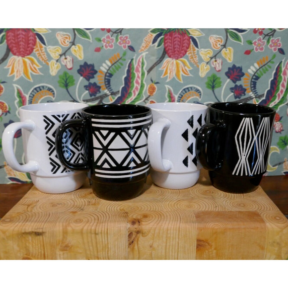 Boston Warehouse 4 Stackable Coffee Tea Mugs Cups Black White Geometric Pattern - Picture 2 of 16